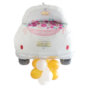 JUST MARRIED CAR LATEX ACCENTED SUPER SHAPE