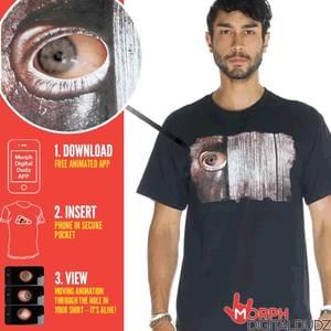 MOVING EYE PEEKING FENCE T-SHIRT SMALL